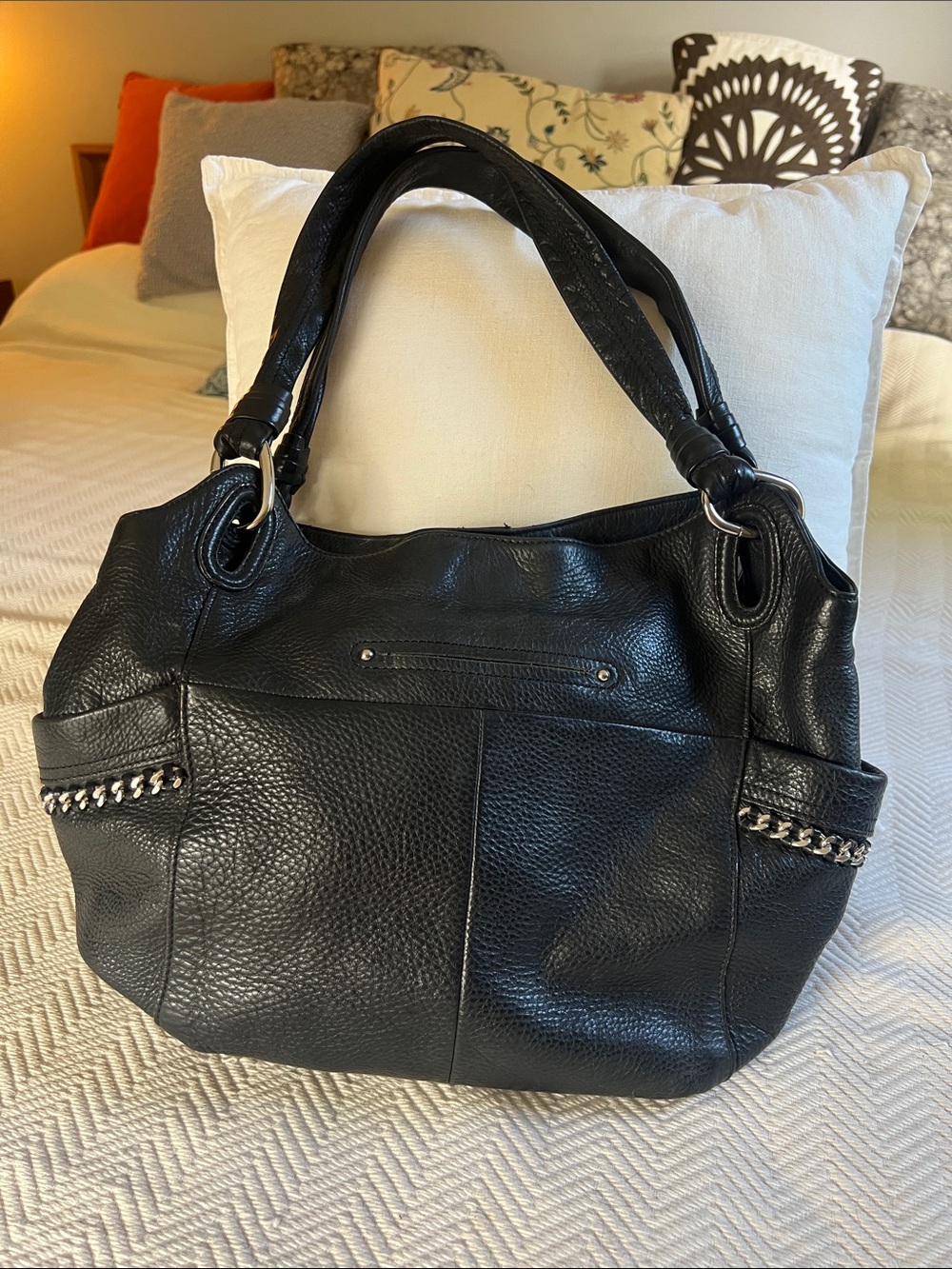 B. Makowsky black pebbled leather hobo shoulder bag - Picture 2 of 8